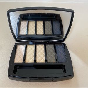 CHANEL Eyeshadow palette